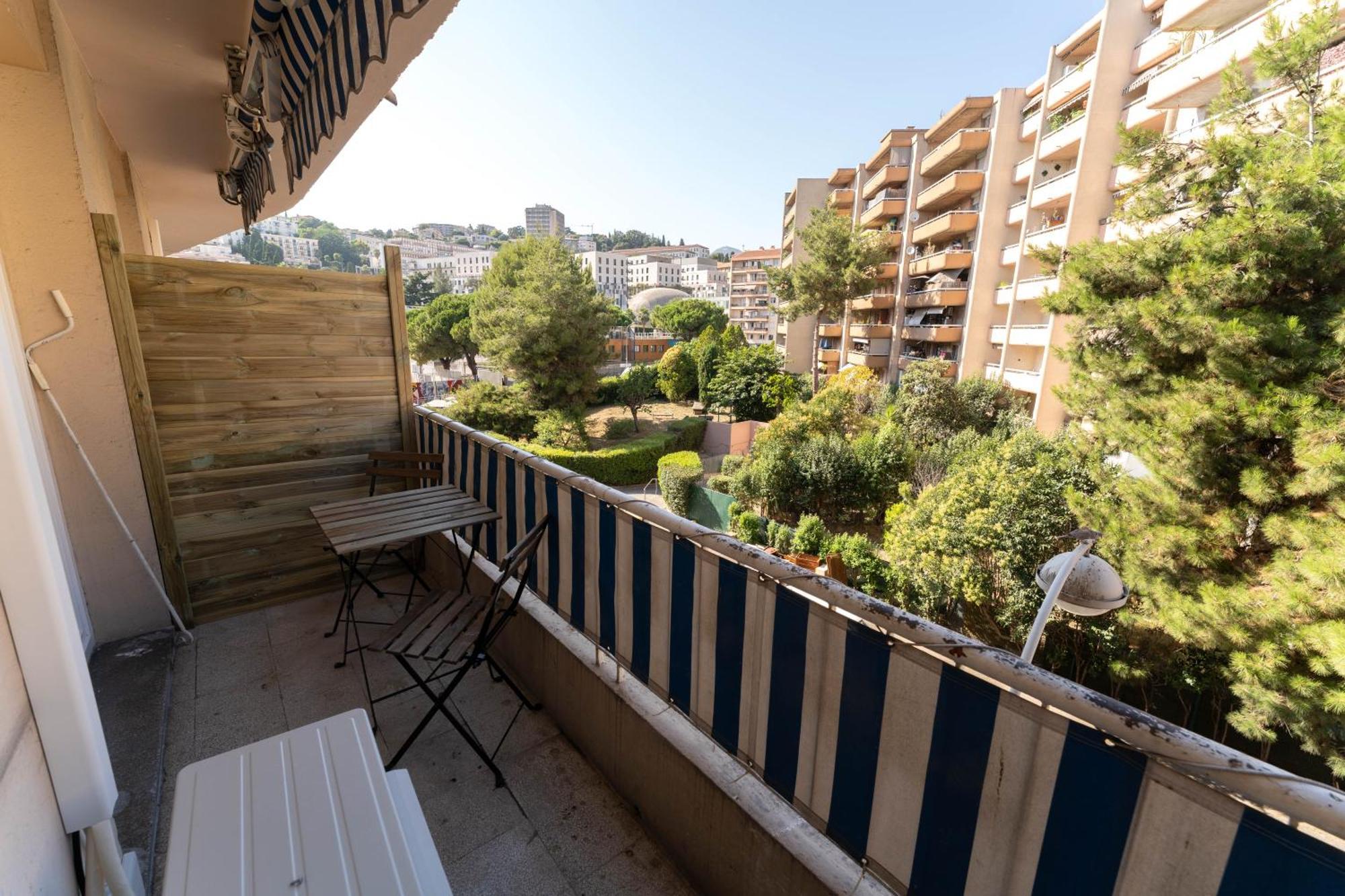 Studios Cosy Νίκαια Εξωτερικό φωτογραφία